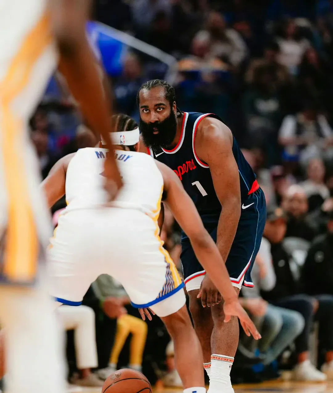 比赛局势复杂首场状态出色,德国队观众沸腾!,哈登重返赛场全场沸腾不已的简单介绍开云