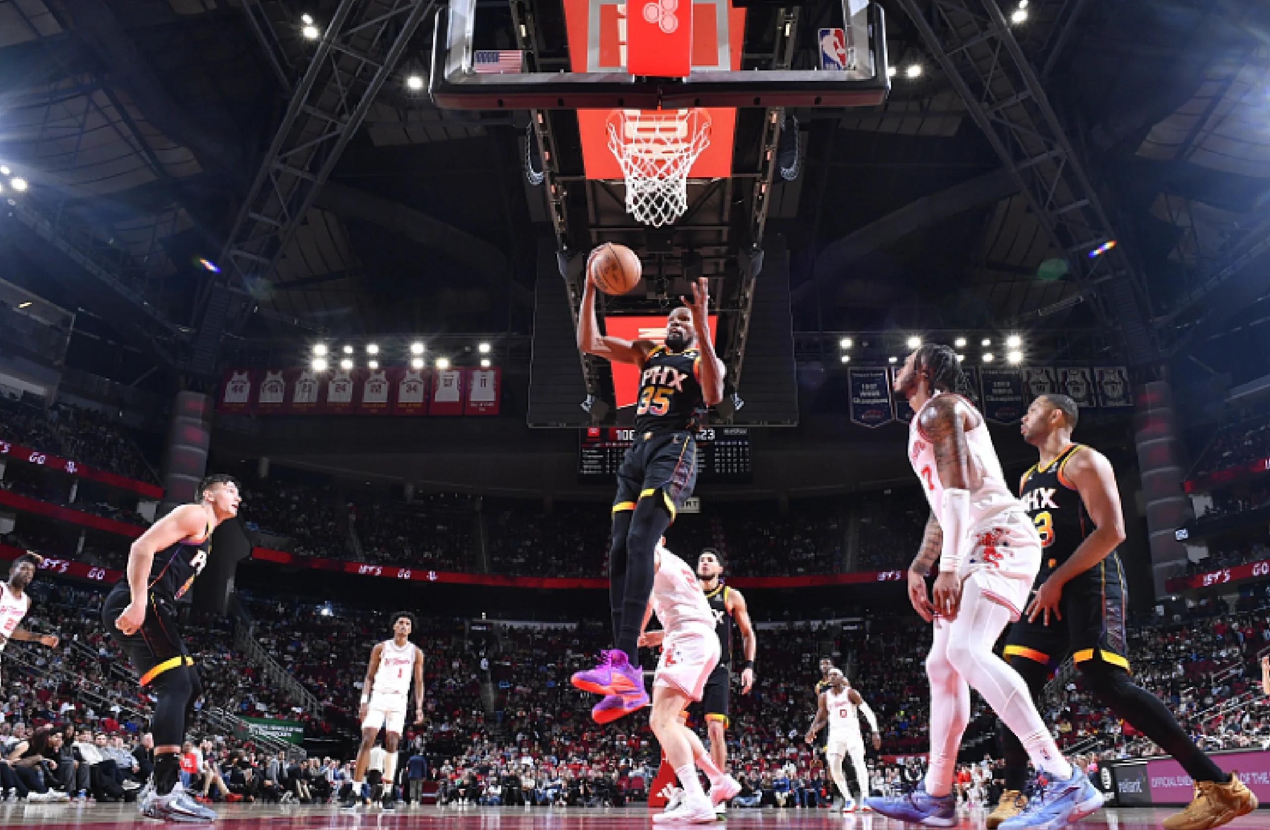 杜兰特在瑞士队比赛中关键助攻,逆转引发热议!(杜兰特在瑞士队比赛中关键助攻,逆转引发热议的是谁) 杜兰特在瑞士队比赛中关键助攻,逆转引发热议!(杜兰特在瑞士队比赛中关键助攻,逆转引发热议的是谁)