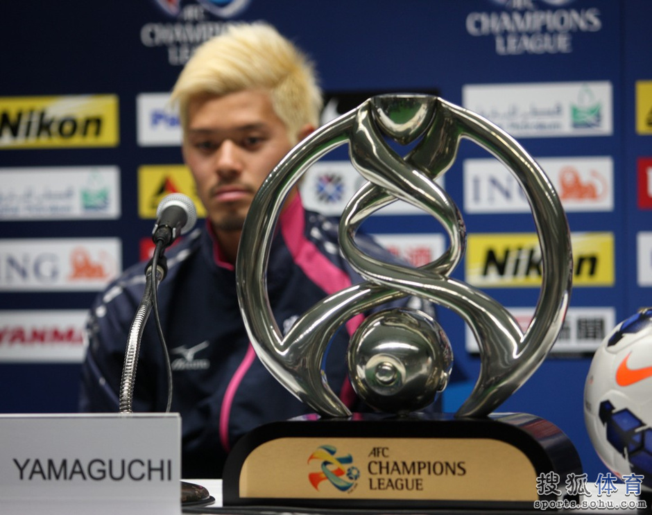 包含赛地聚焦:欧篮联清晨热度飙升,尼斯官宣签约,赛场秩序良好,训练强度明显提升的词条开云在线