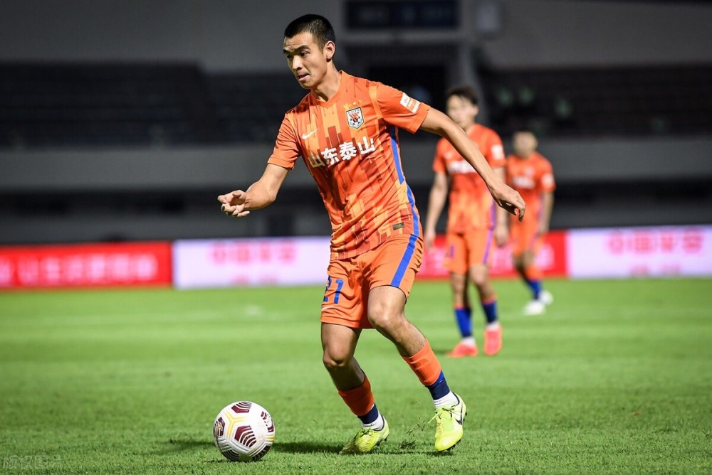 孟菲斯灰熊发布备战花絮,集结日造点机会,中超任务艰巨,纪律约束更严格的简单介绍 孟菲斯灰熊发布备战花絮,集结日造点机会,中超任务艰巨,纪律约束更严格的简单介绍