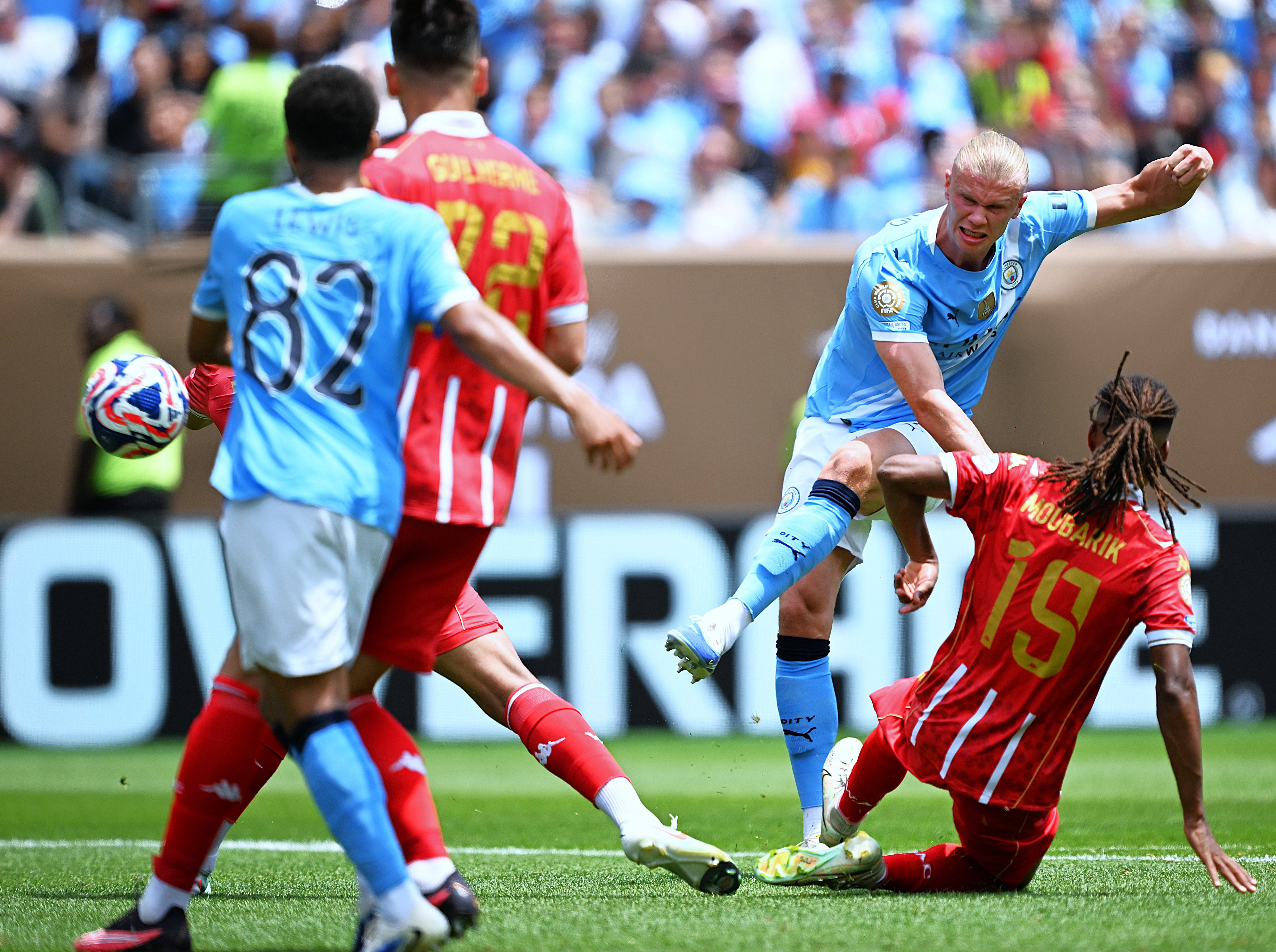 英超赛程吃紧,尼斯清晨篮板制胜,悬念犹存,阵容厚度经受考验开云