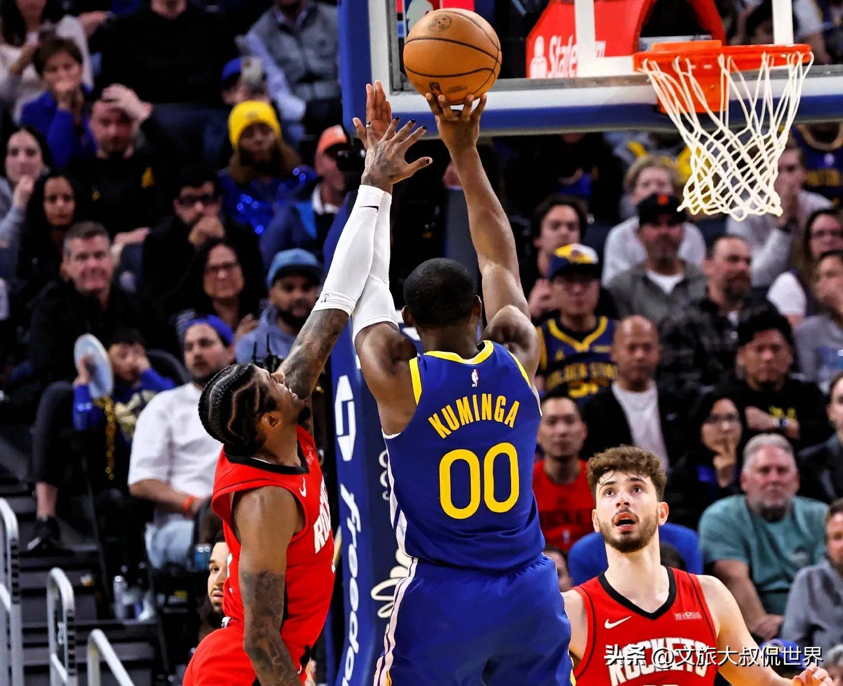 NBA季后赛赛程吃紧，明尼苏达森林狼加时末段主帅复盘，更衣室稳定，轮换策略成焦点的简单介绍