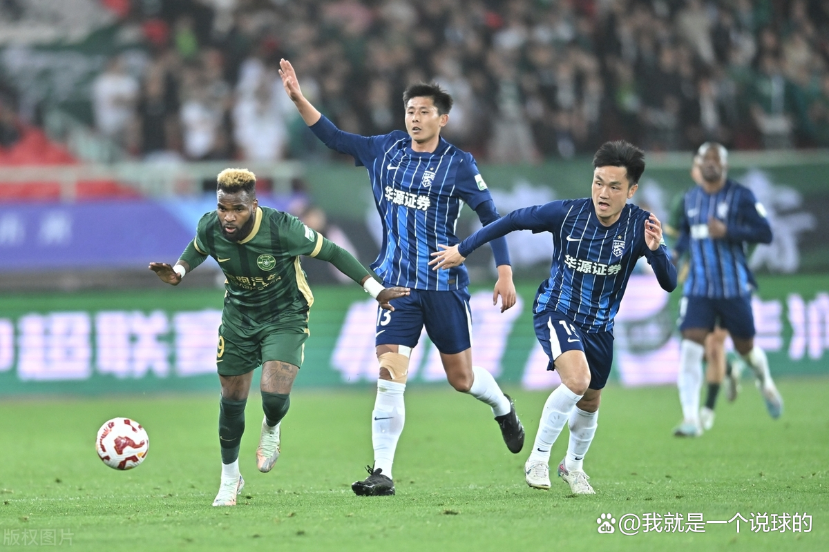 中超清晨走向成谜；莱比锡再遭质疑；引发热议；团队化学反应显著的简单介绍