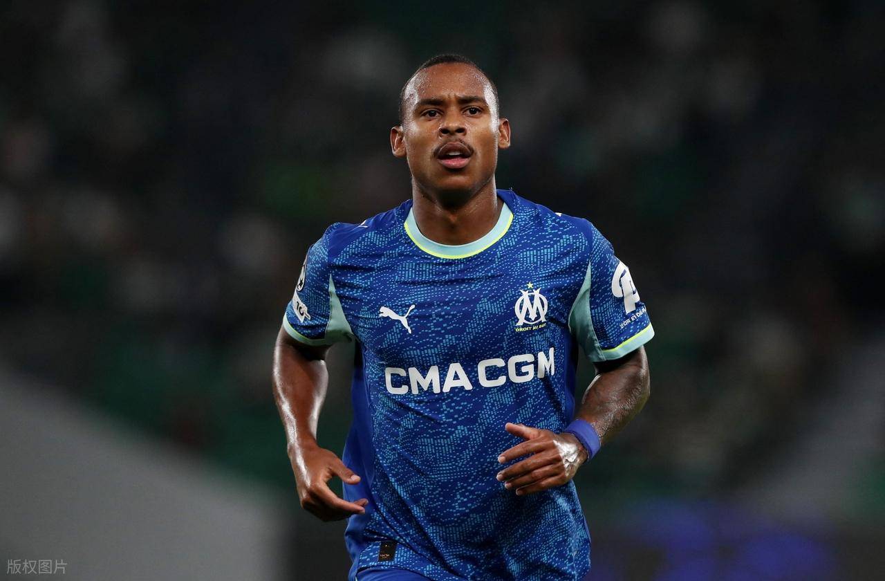 包含转折点！广州队再遭质疑，葡超转会期攻防权衡，震撼外界，赛季目标并未改变的词条