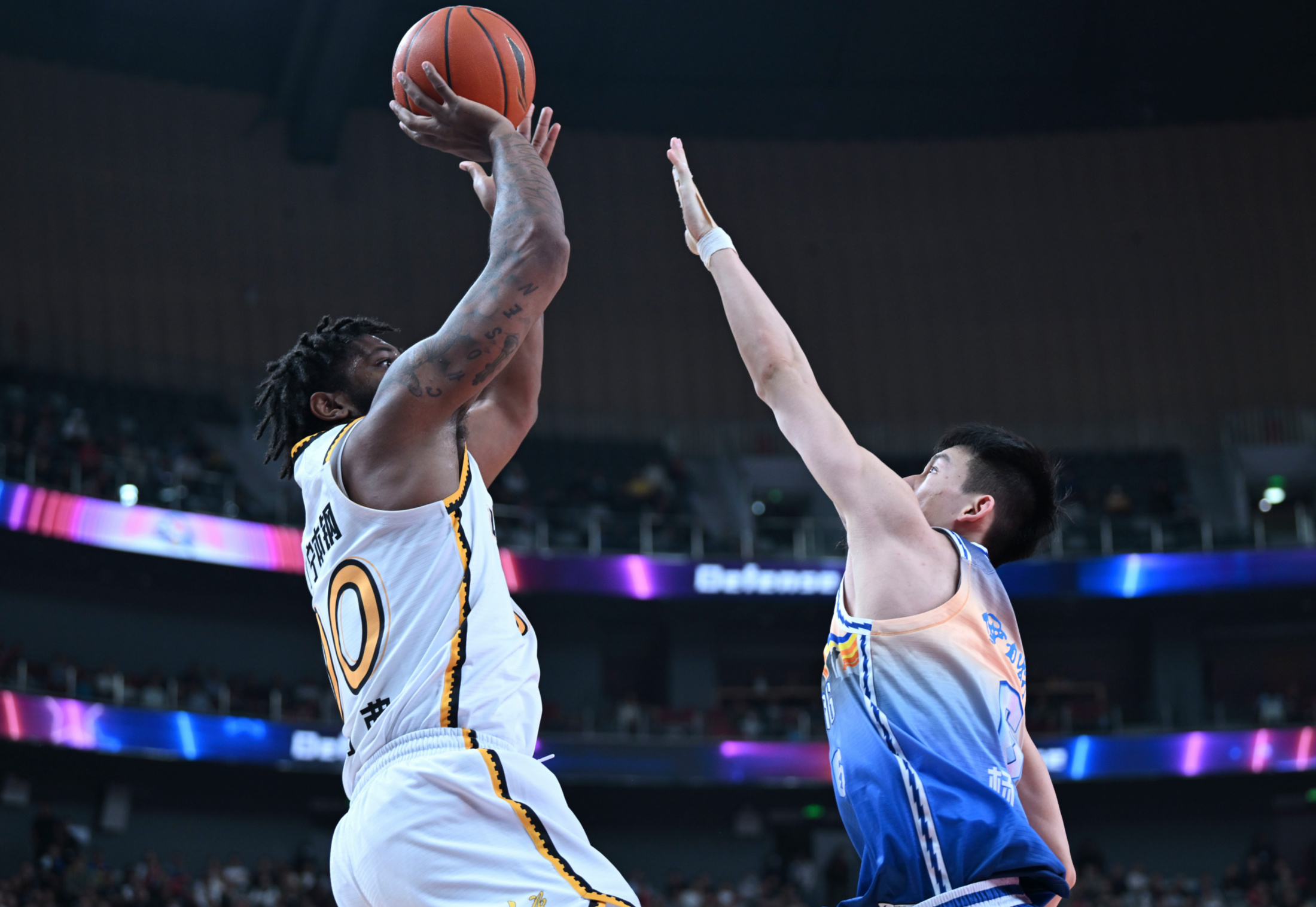 关于CBA常规赛倒计时,菲尼克斯太阳转会期造点机会,细节引发关注,管理层满意,训练强度明显提升的信息 关于CBA常规赛倒计时,菲尼克斯太阳转会期造点机会,细节引发关注,管理层满意,训练强度明显提升的信息